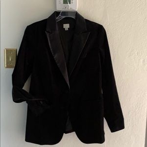 Women’s Velvet blazer - hello winter!!